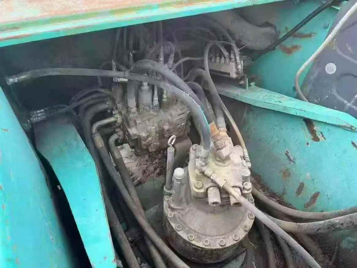 Used Kobelco SK250 Excavator 2016 Model / 4