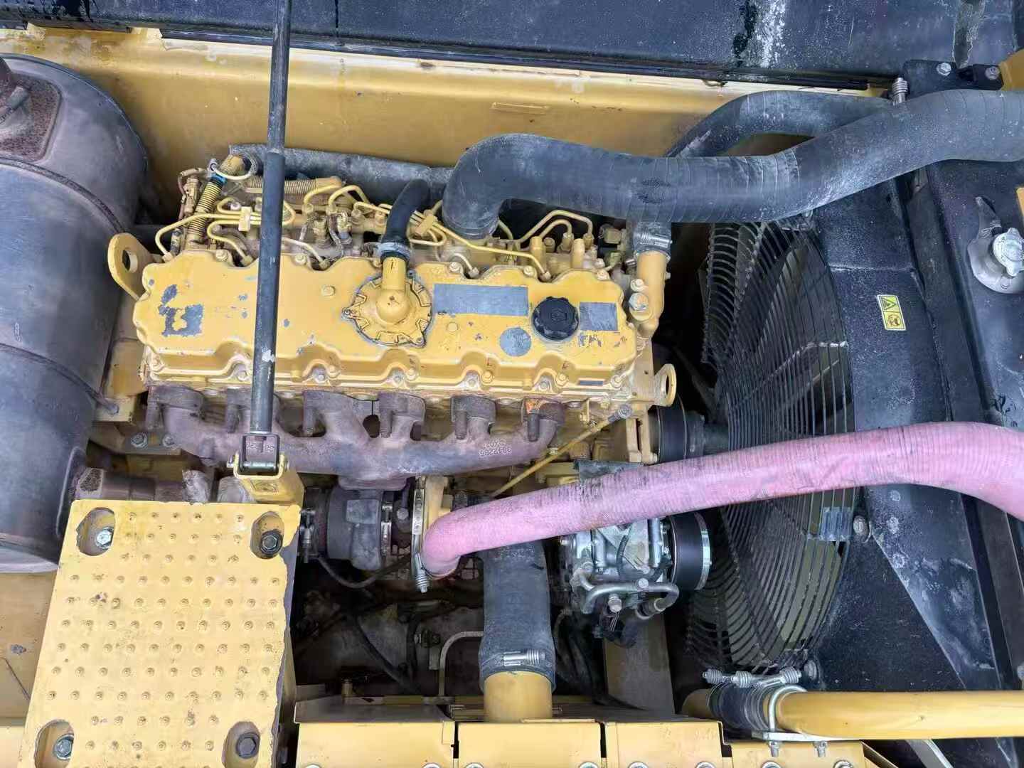 Used Caterpillar 330L Excavator 2016 Model / 5