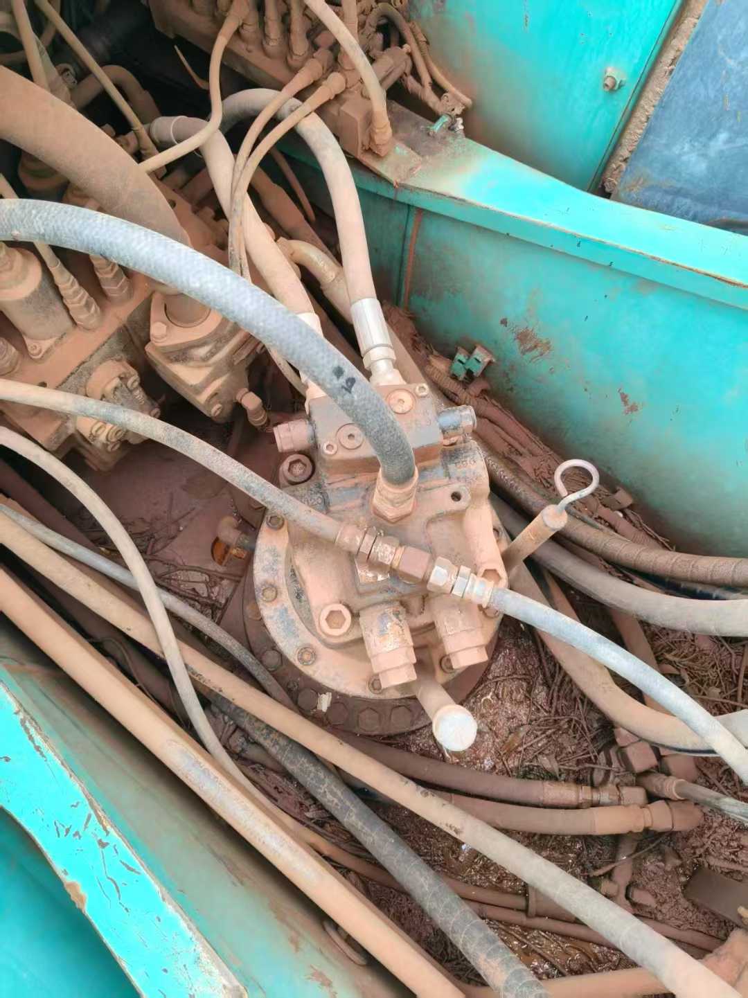 Used Kobelco SK200-11 Excavator 2016 Model / 6