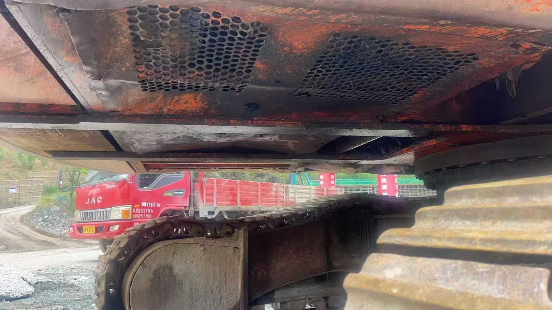 Used Doosan DH220 Excavator 2016 Model / 5