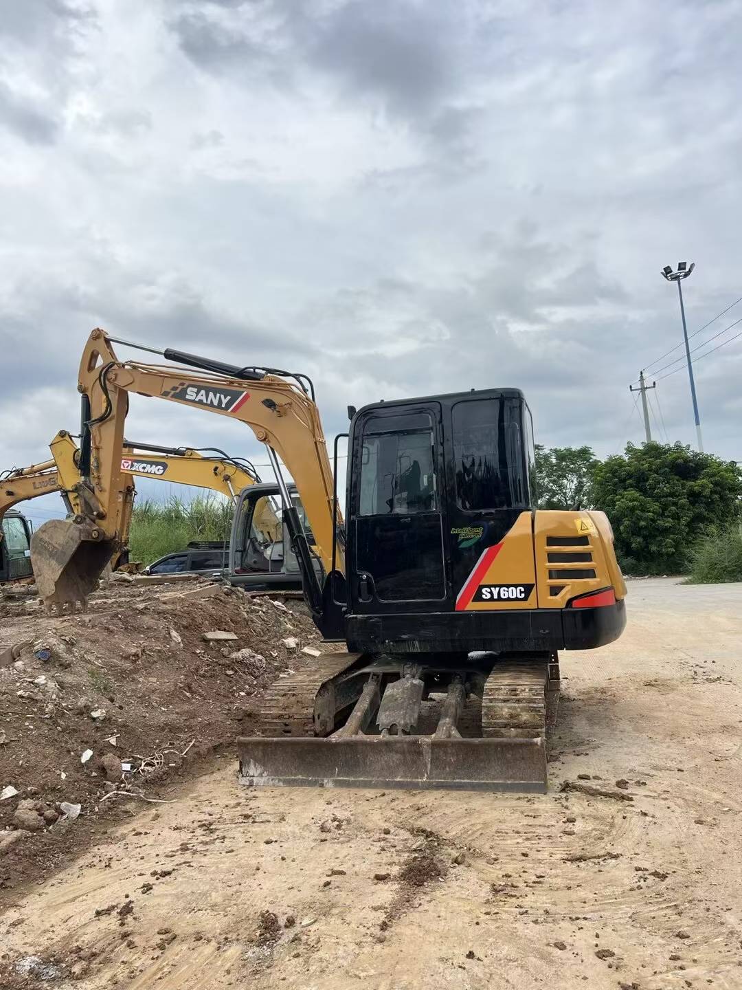 Used Sany SY55 Excavator 2016 Model / 4