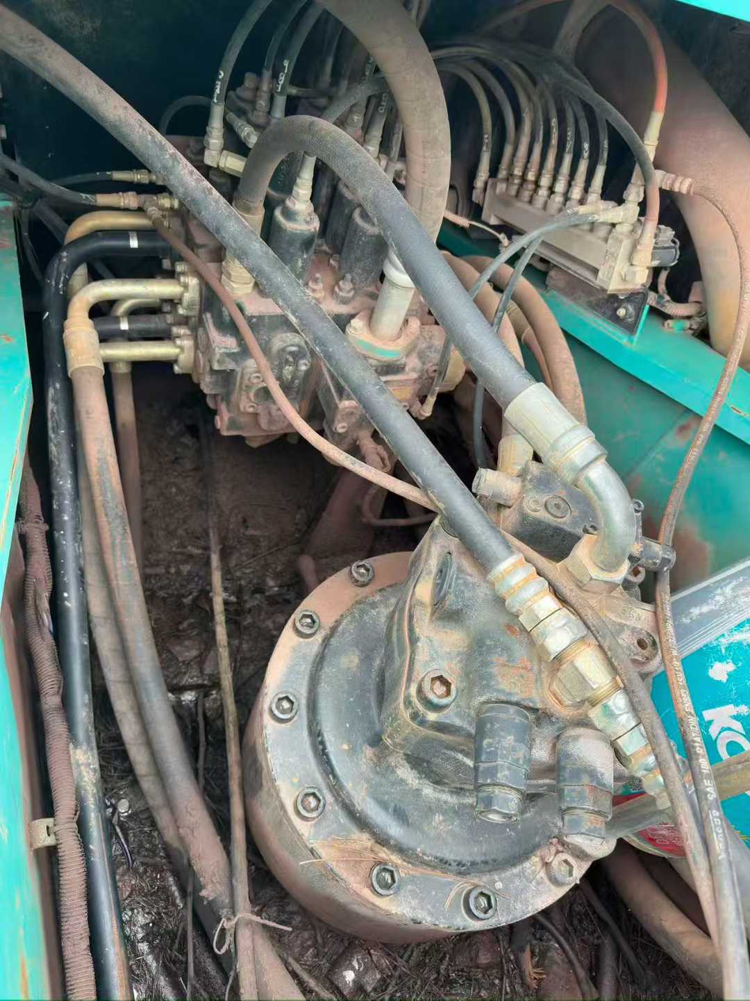 Used Kobelco SK330 Excavator 2016 Model / 9