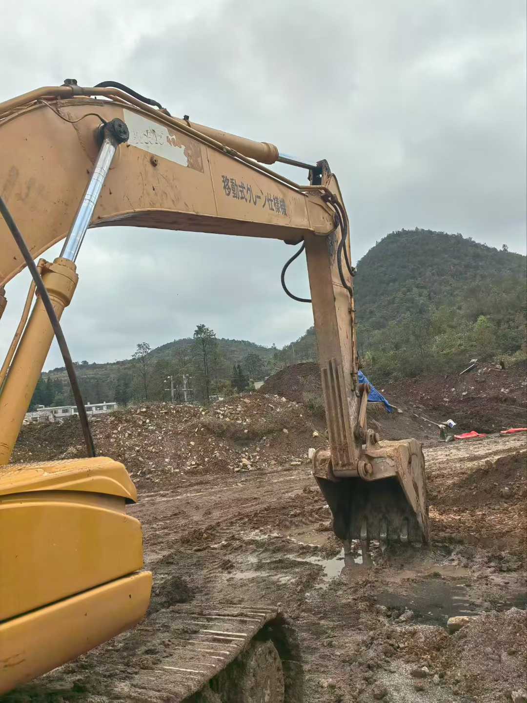 Used Caterpillar 320D Excavator 2016 Model / 3