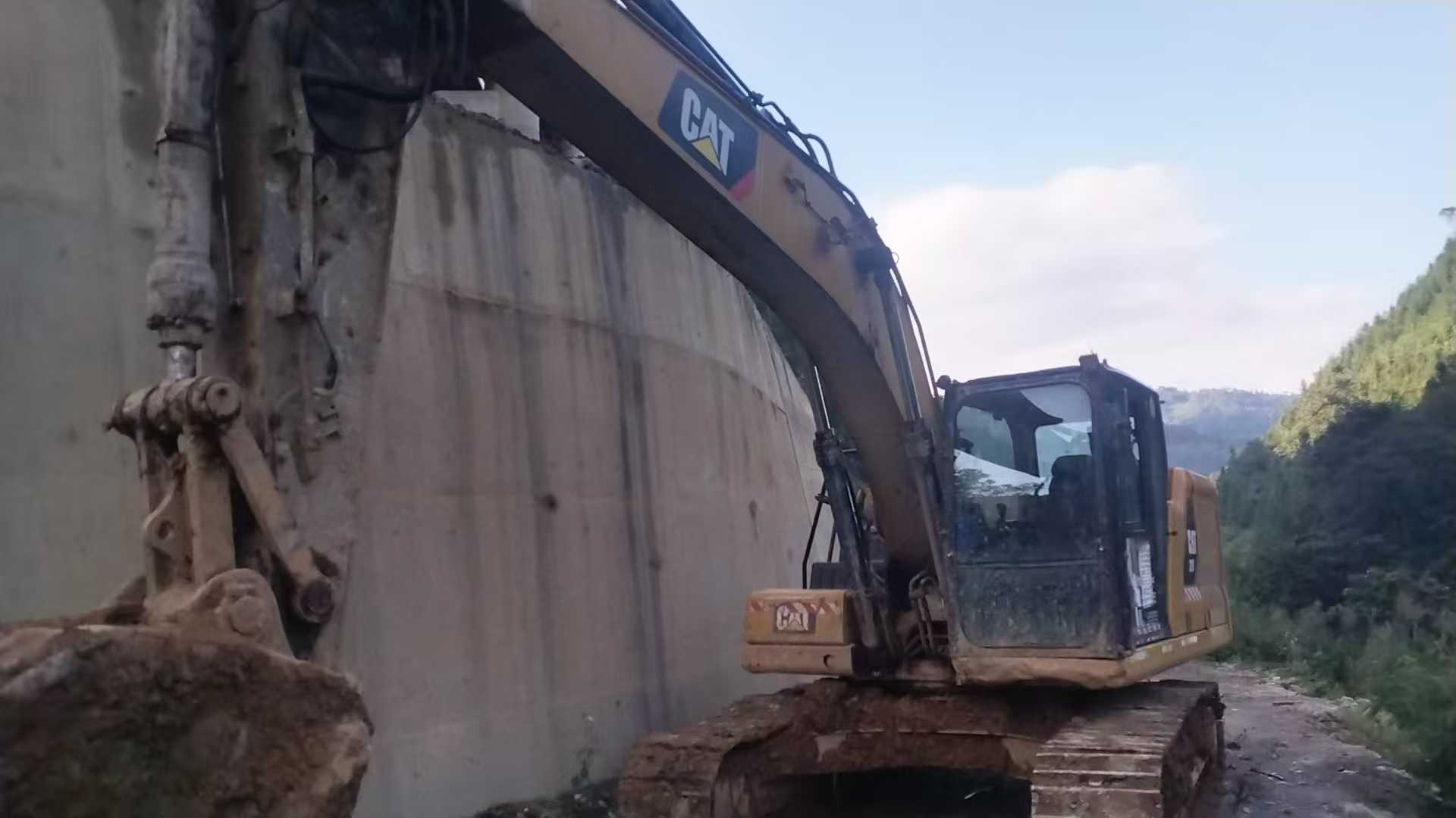 Used Caterpillar CT20 Excavator 2018 Model