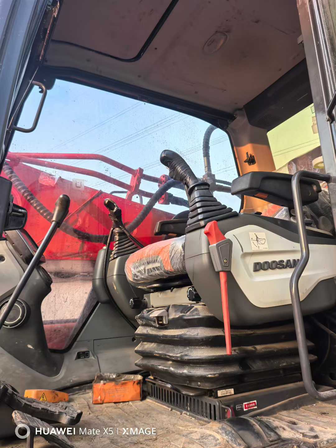 Used Doosan DX18 Excavator 2017 Model / 9