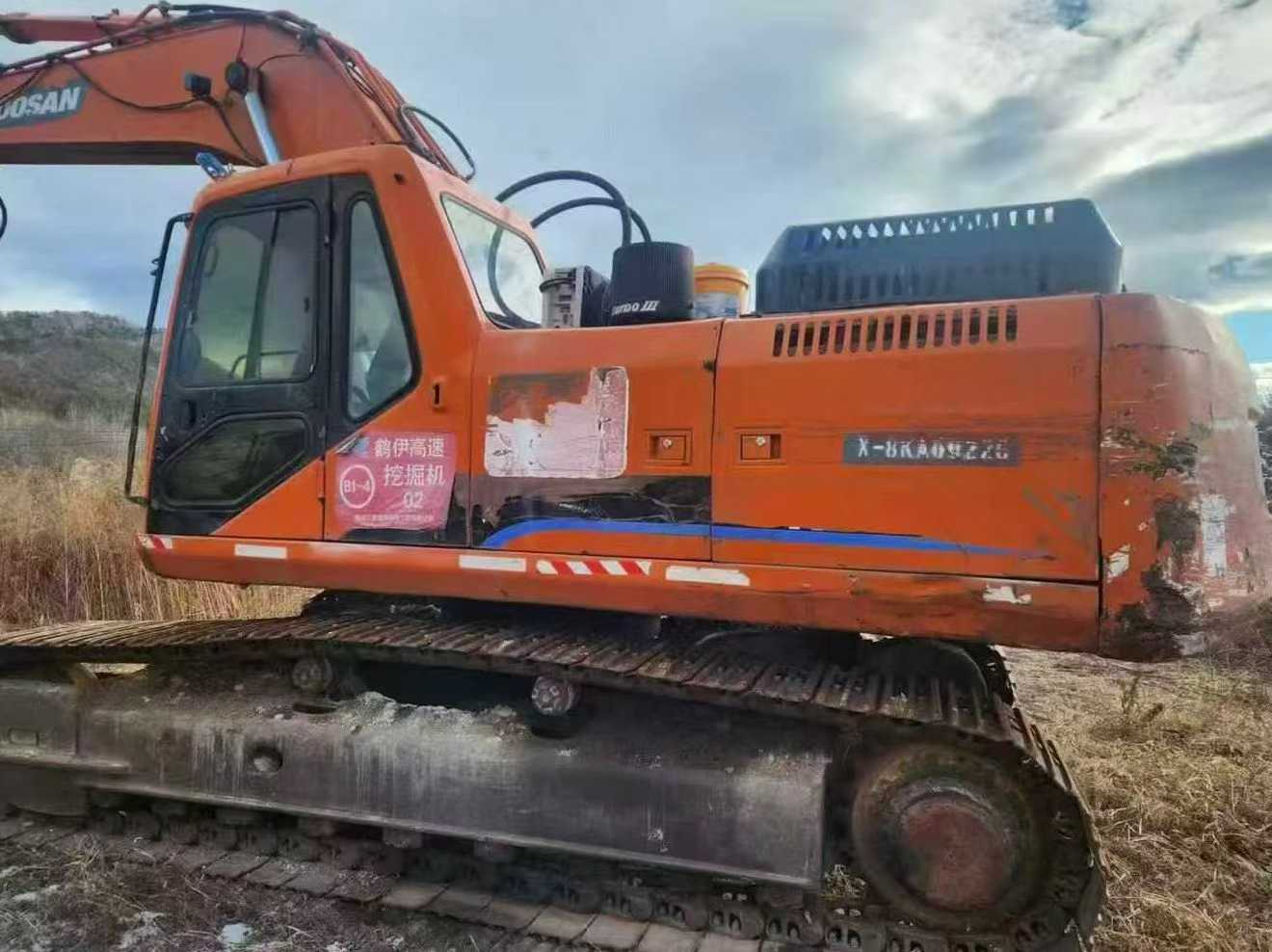 Used Doosan DL300 Excavator 2016 Model / 2