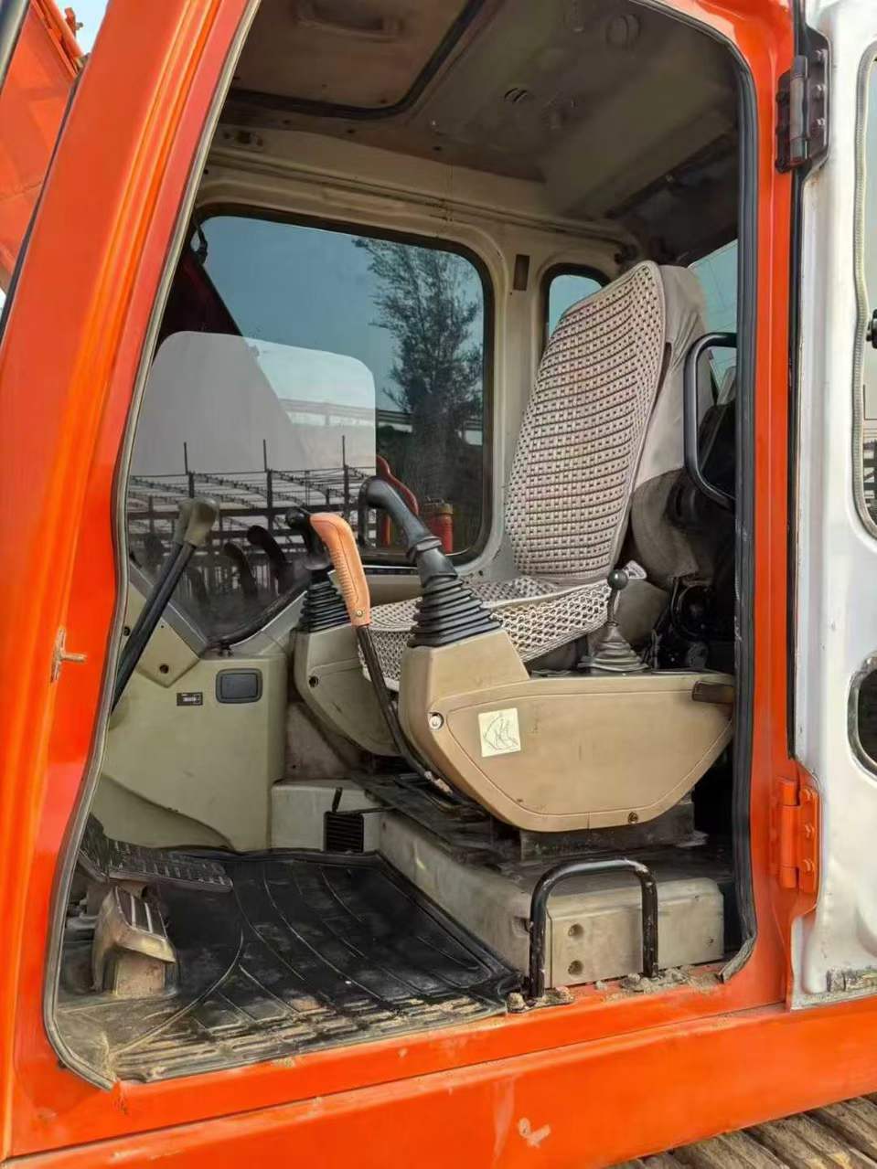Used Doosan DX80 Excavator 2016 Model / 6