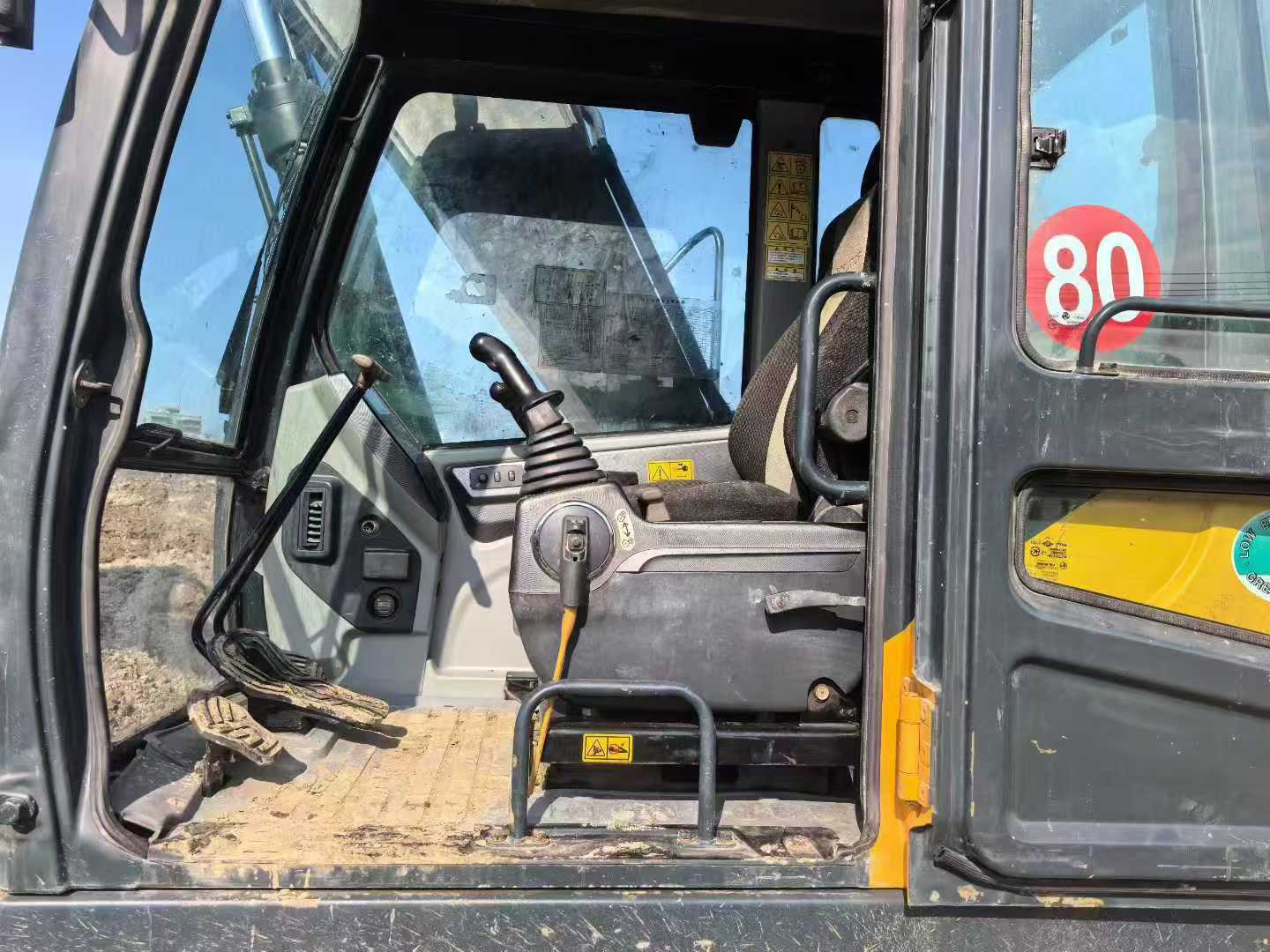 Used Hyundai R215VSN Excavator 2021 Model / 2