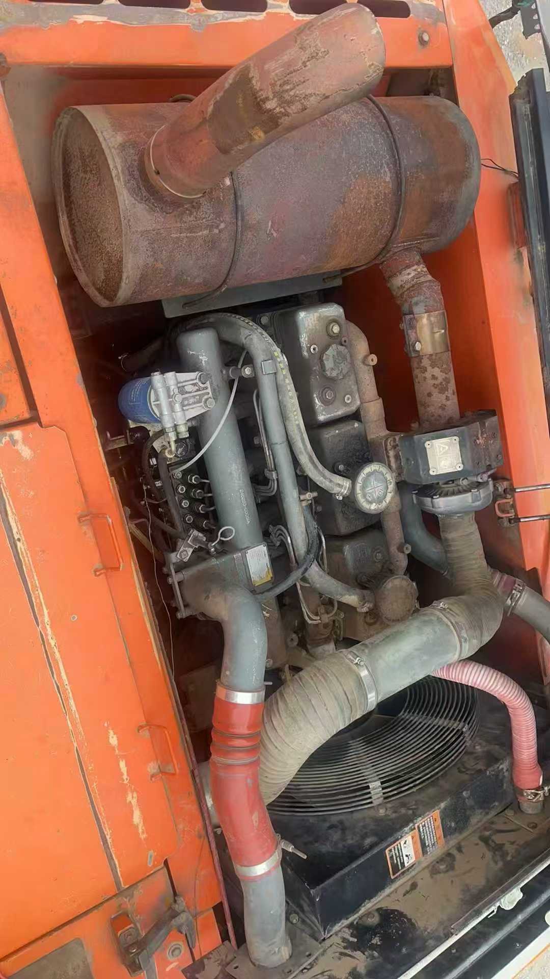 Used Doosan DH220 Excavator 2016 Model / 6