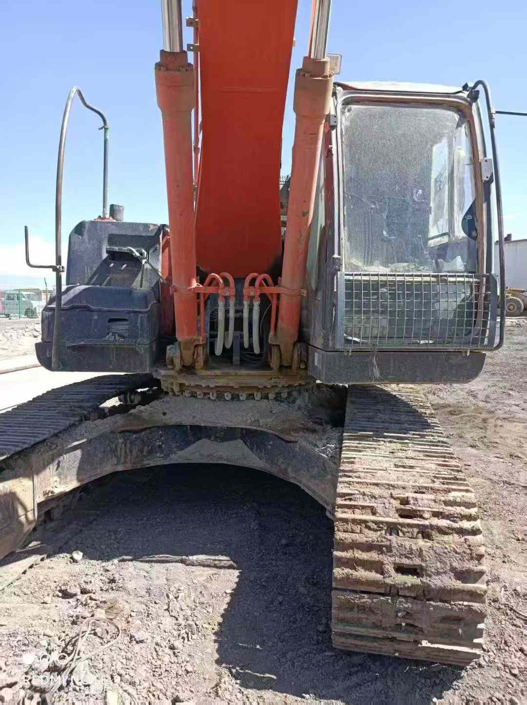 Used Hitachi ZX240 Excavator 2016 Model / 7