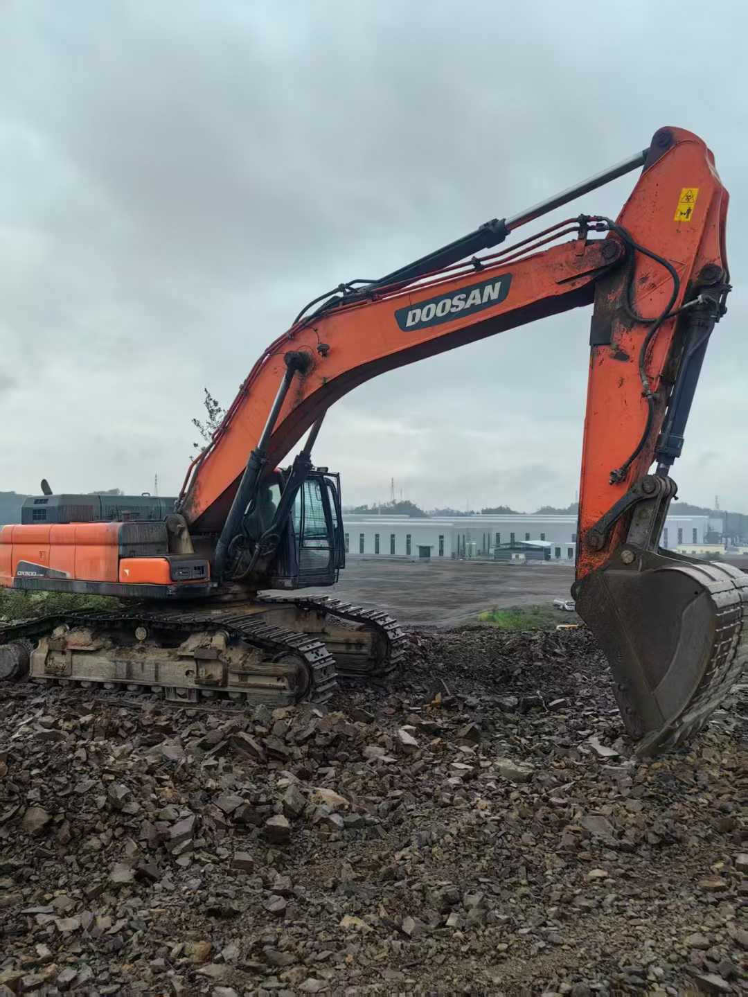 Used Doosan DX500 Excavator 2016 Model / 2