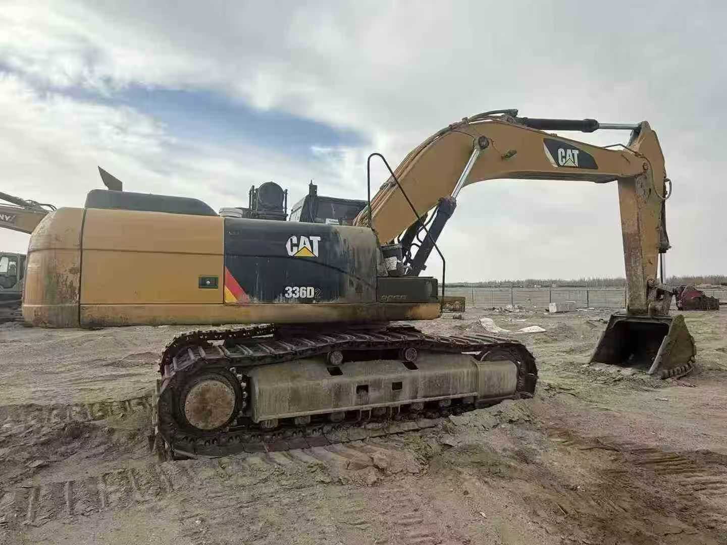 Used Caterpillar CT16 Excavator 2014 Model