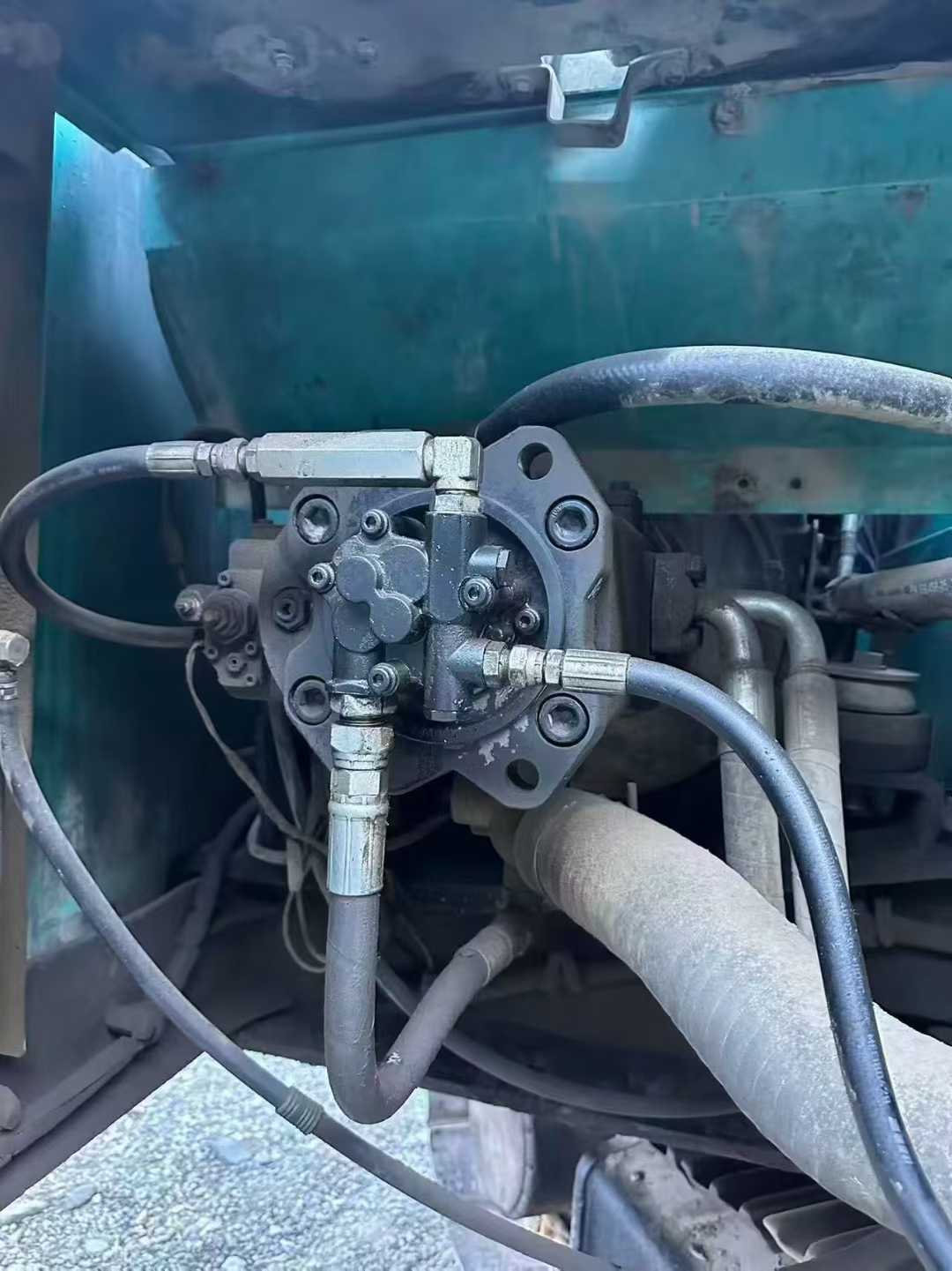 Used Kobelco SK250 Excavator 2016 Model / 4