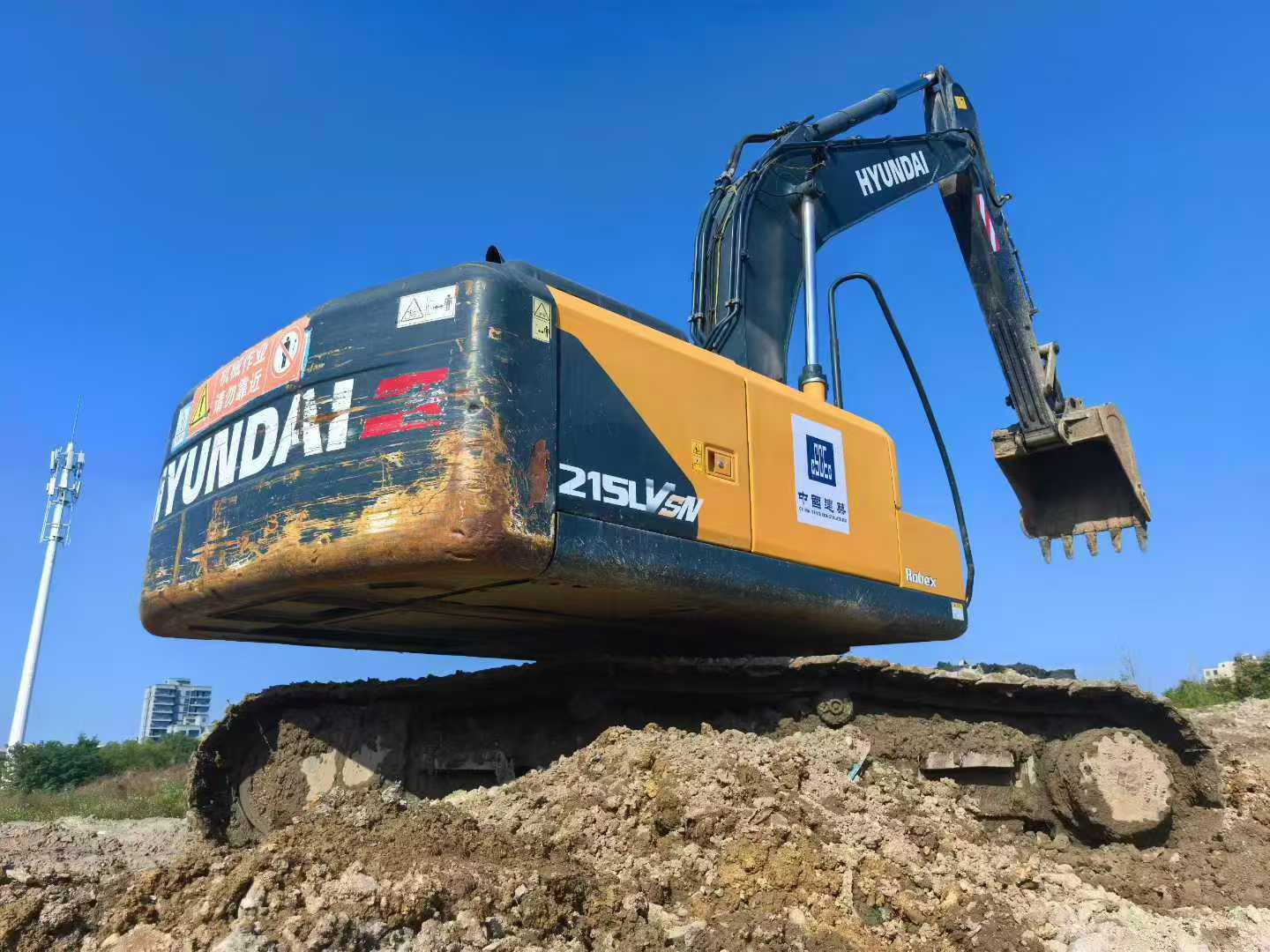 Used Hyundai R215VSN Excavator 2021 Model / 7