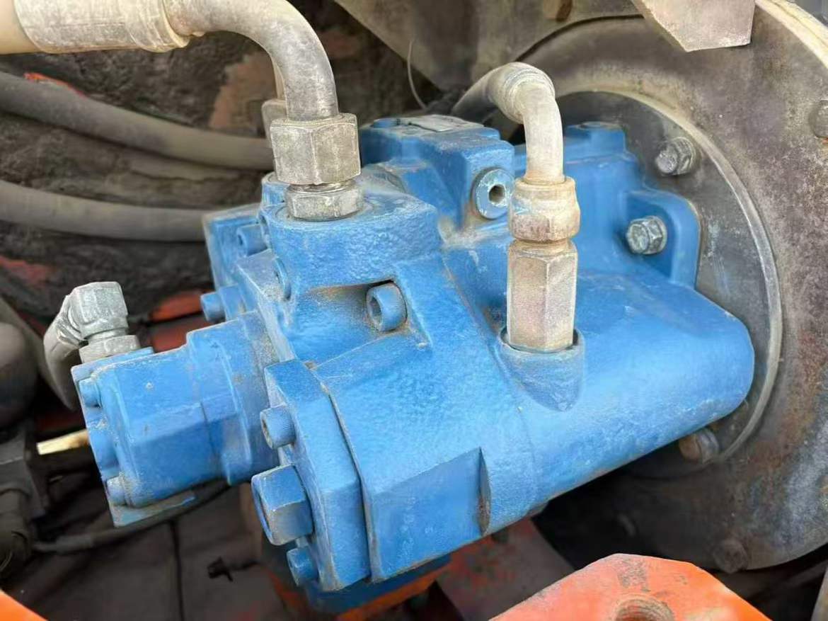 Used Doosan DX80 Excavator 2016 Model / 8