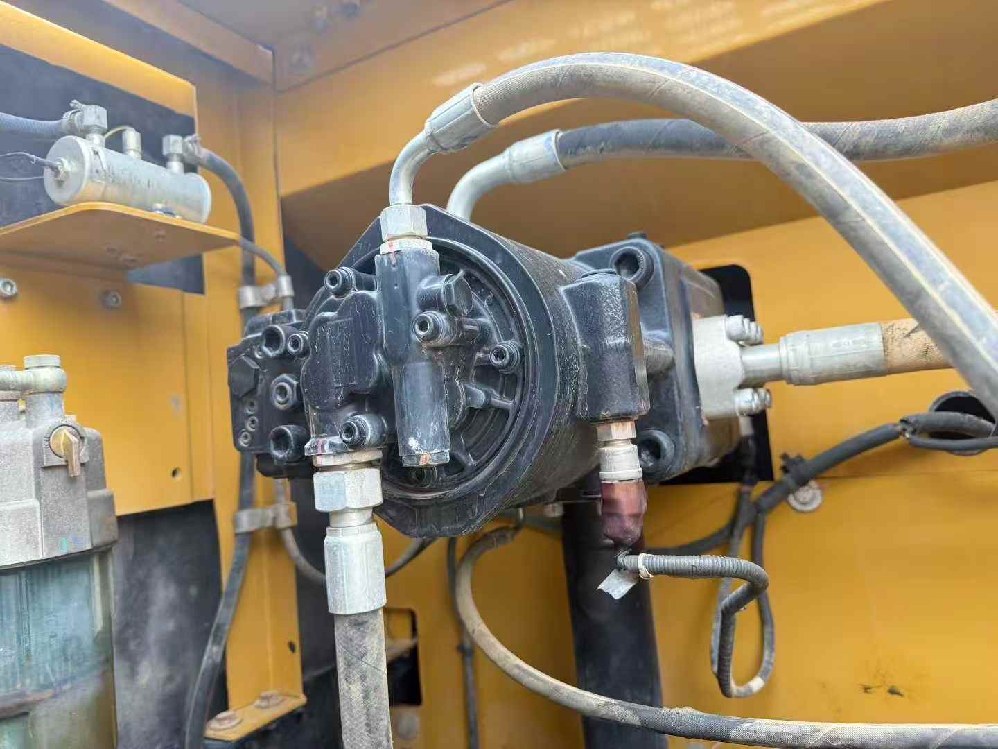 Used Sany SY245H Excavator 2021 Model / 7