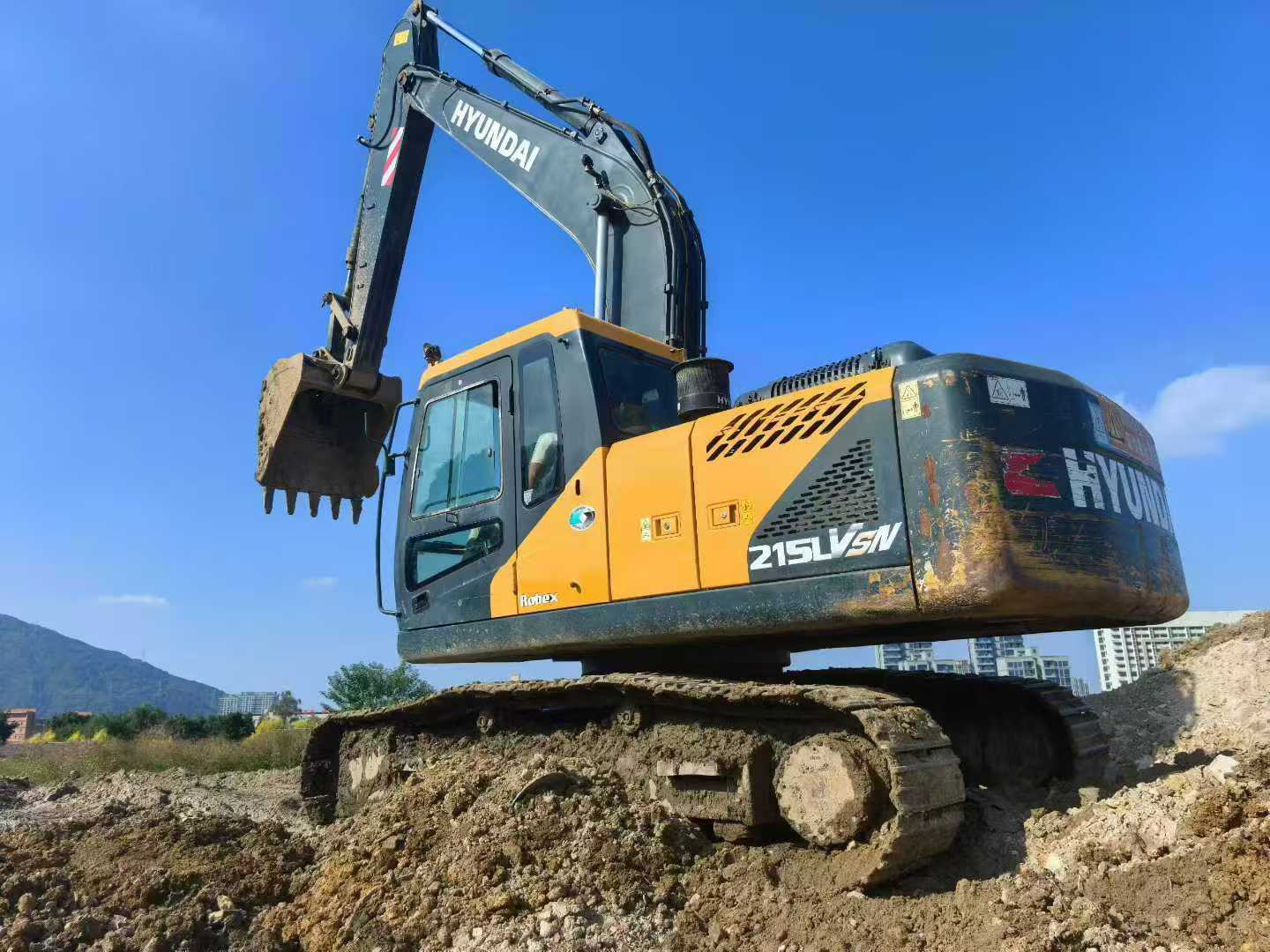 Used Hyundai R215VSN Excavator 2021 Model