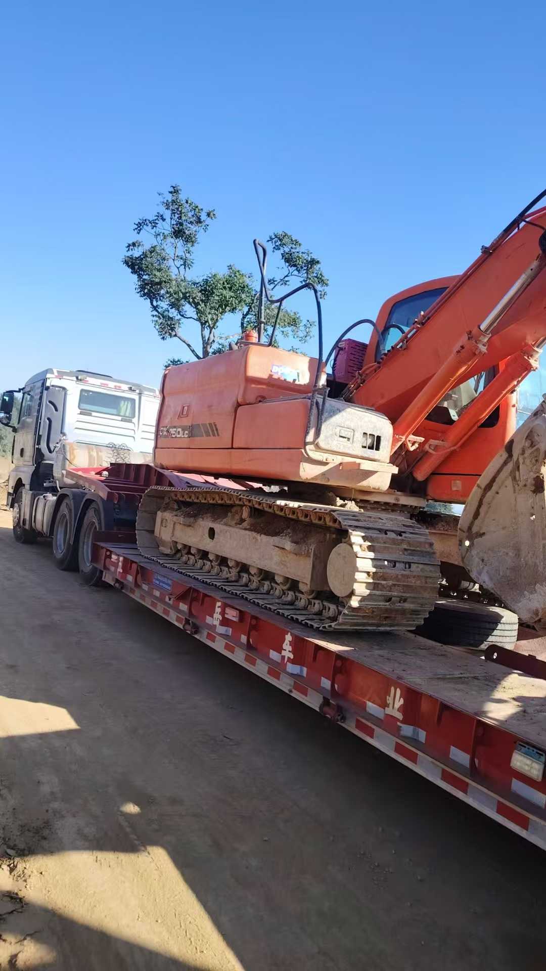 Used Doosan DX15 Excavator 2016 Model / 4