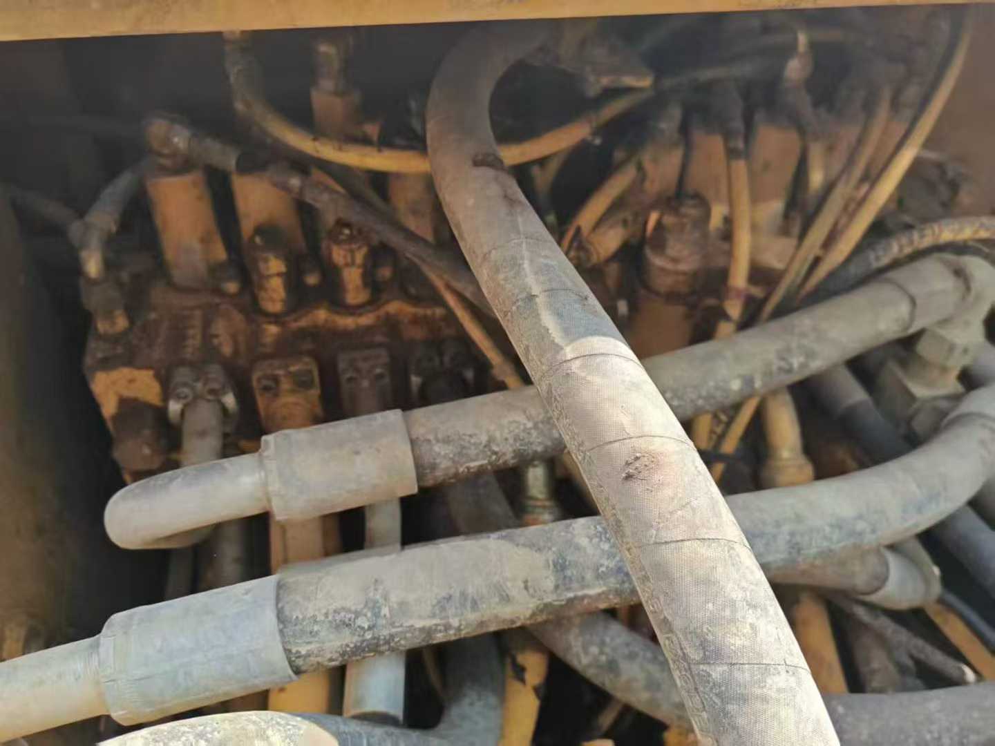 Used Caterpillar 320D Excavator 2016 Model / 8