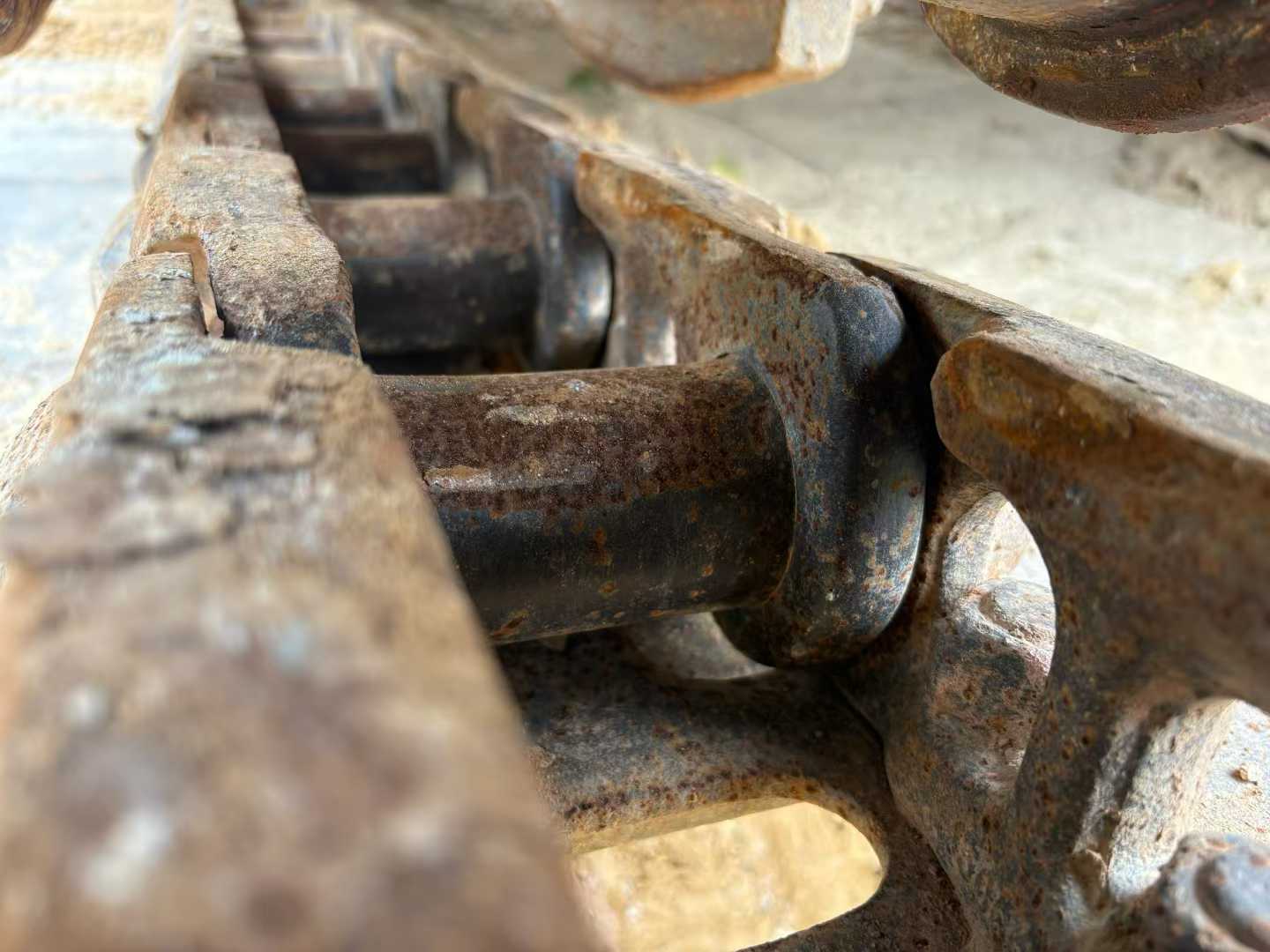 Used Kobelco SK230-6E Excavator 2016 Model / 8