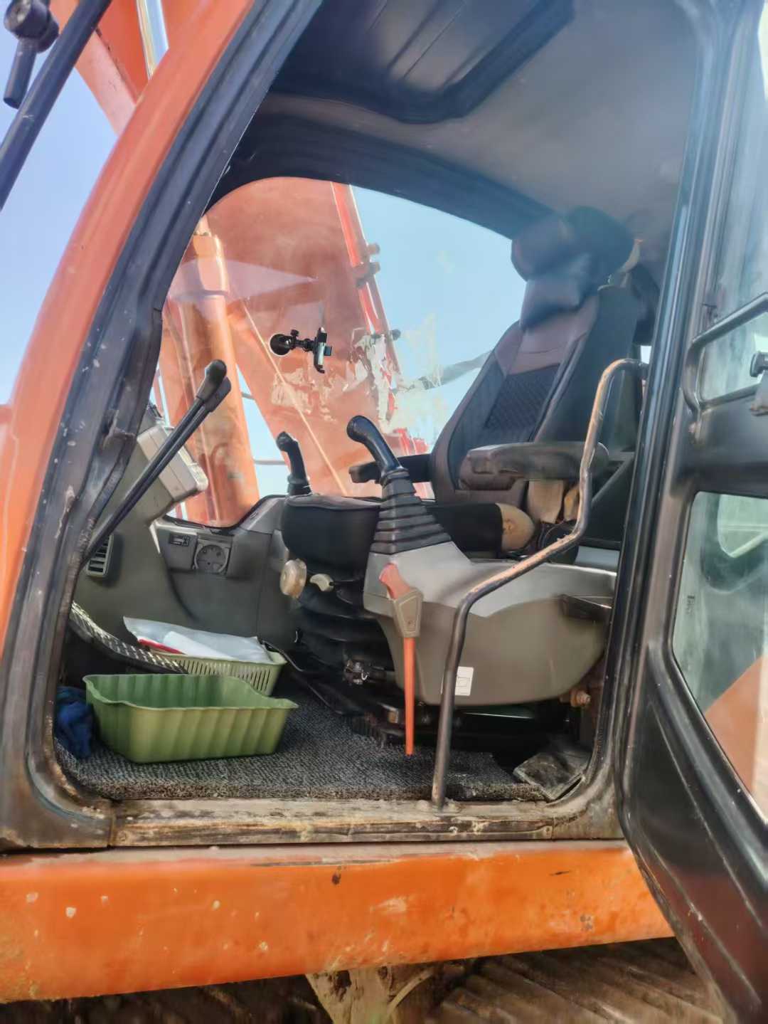 Used Doosan DX15 Excavator 2016 Model / 7