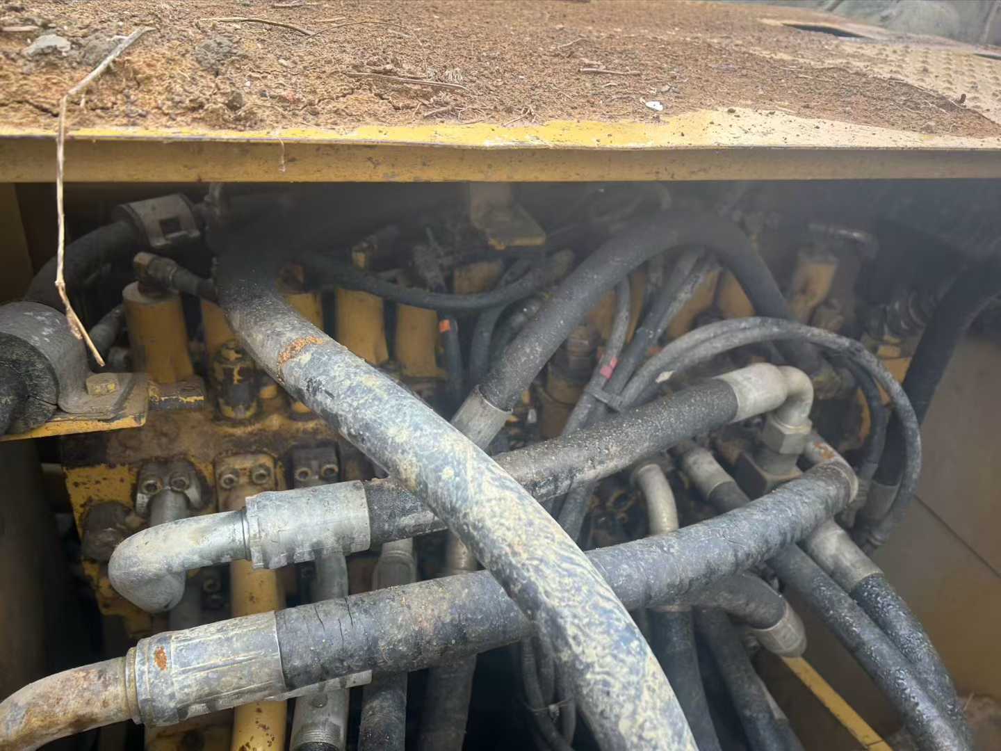 Used Caterpillar 320D Excavator 2016 Model / 3