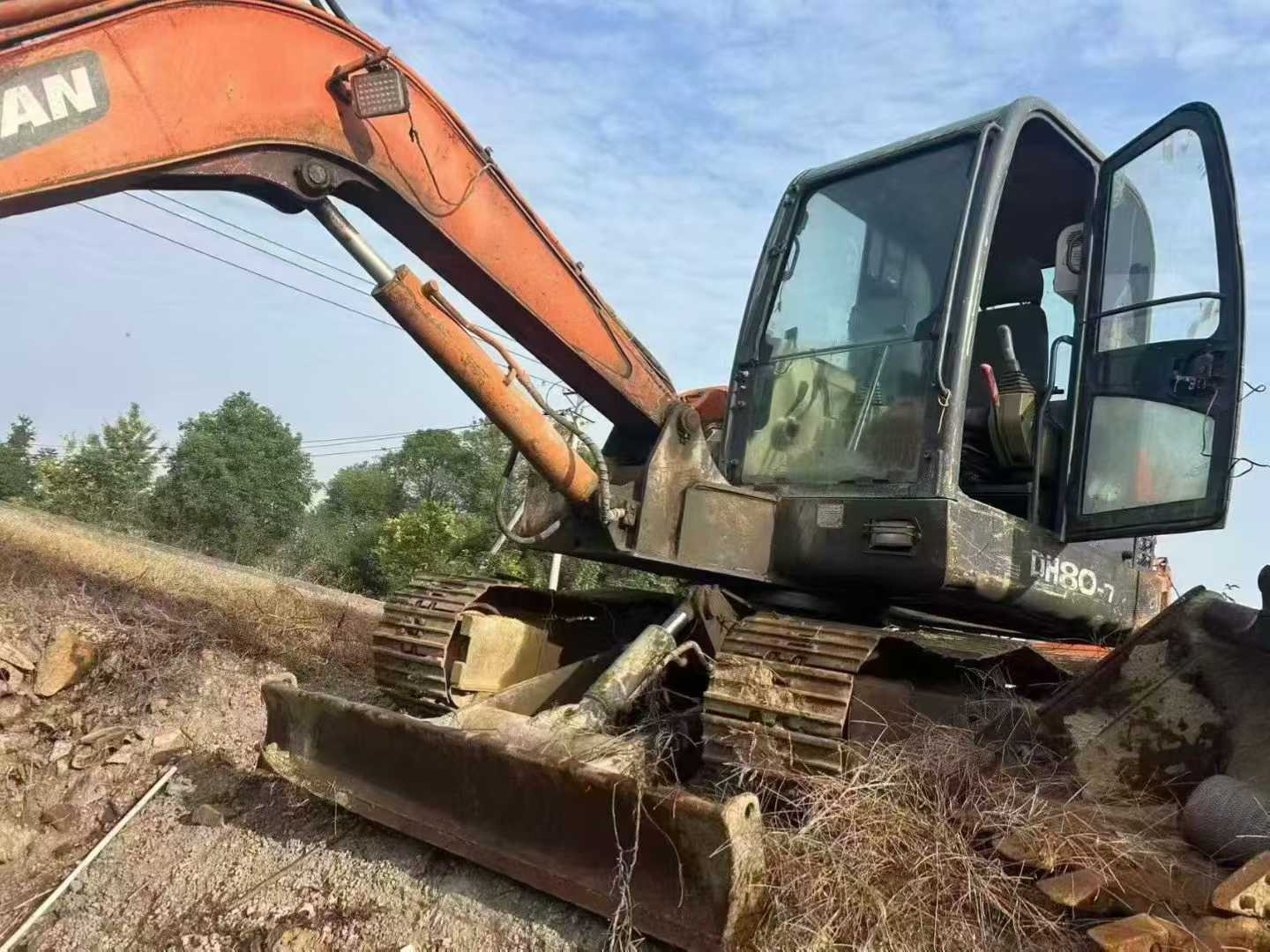 Used Doosan DX60 Excavator 2016 Model / 3