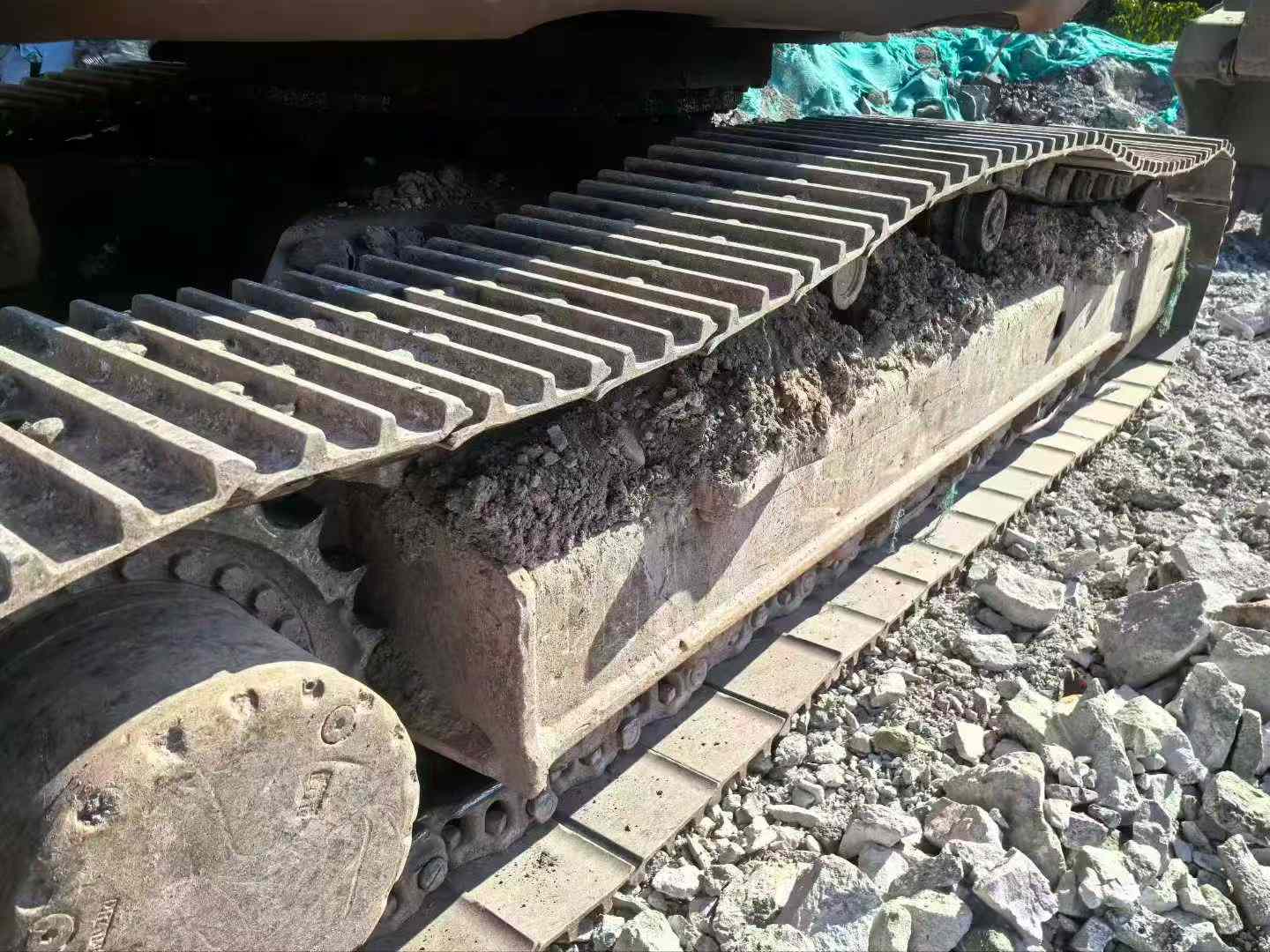 Used Kobelco SK330-8 Excavator 2011 Model / 9