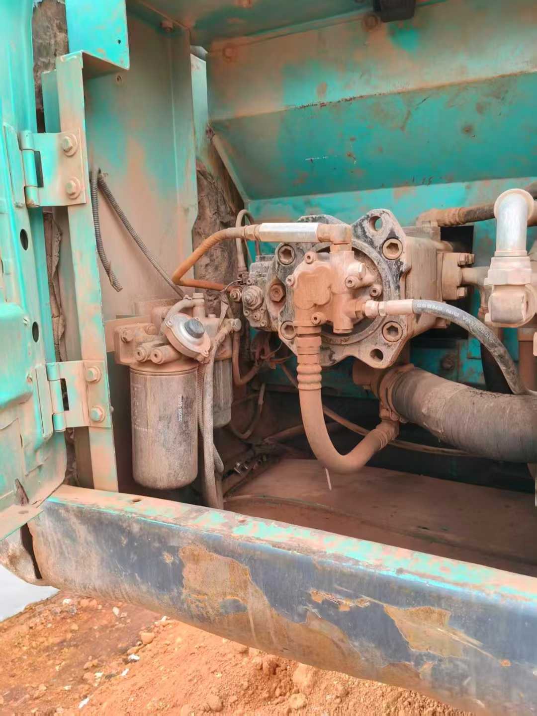 Used Kobelco SK200-11 Excavator 2016 Model / 2