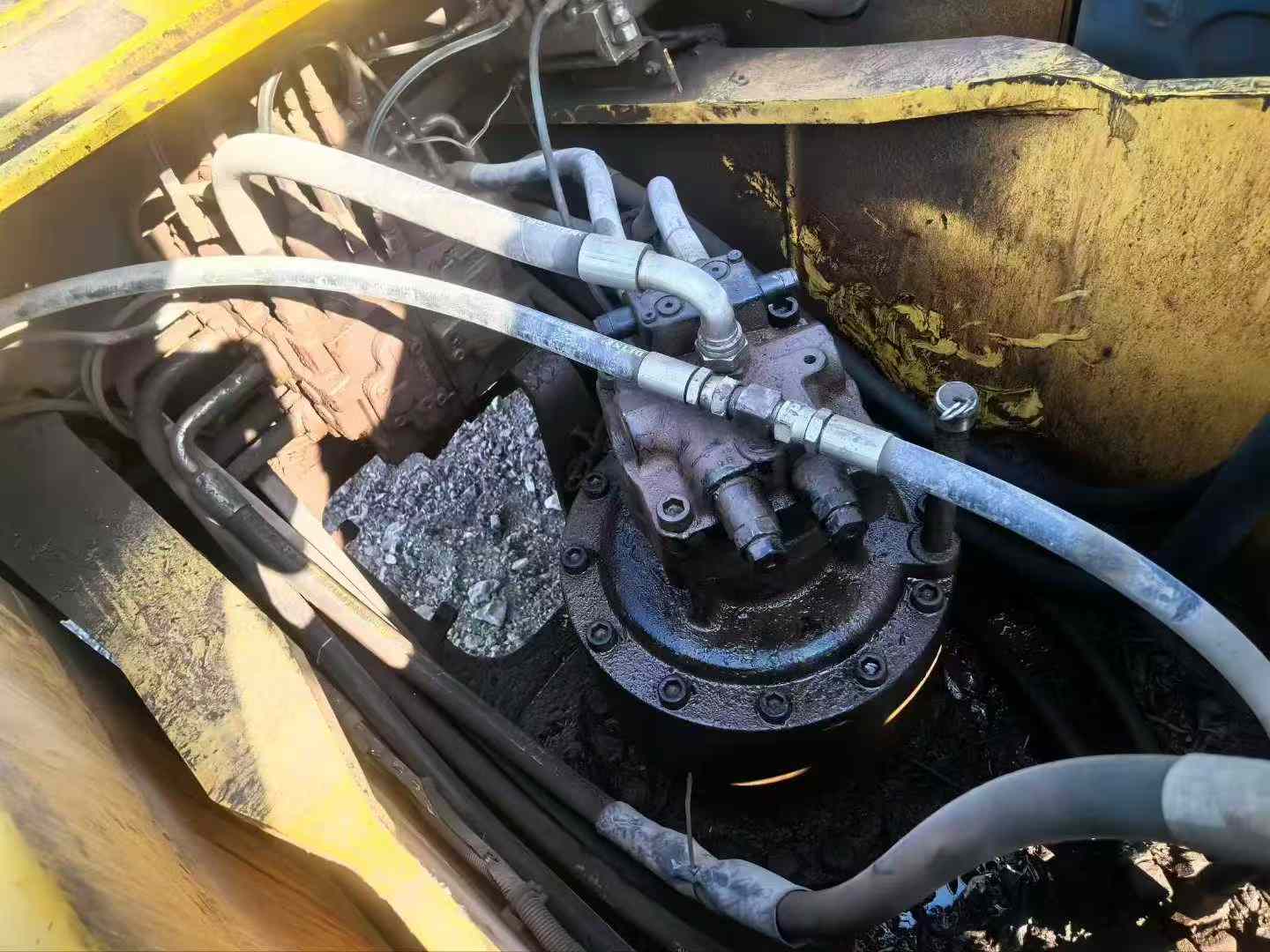 Used Kobelco SK330-8 Excavator 2011 Model / 2