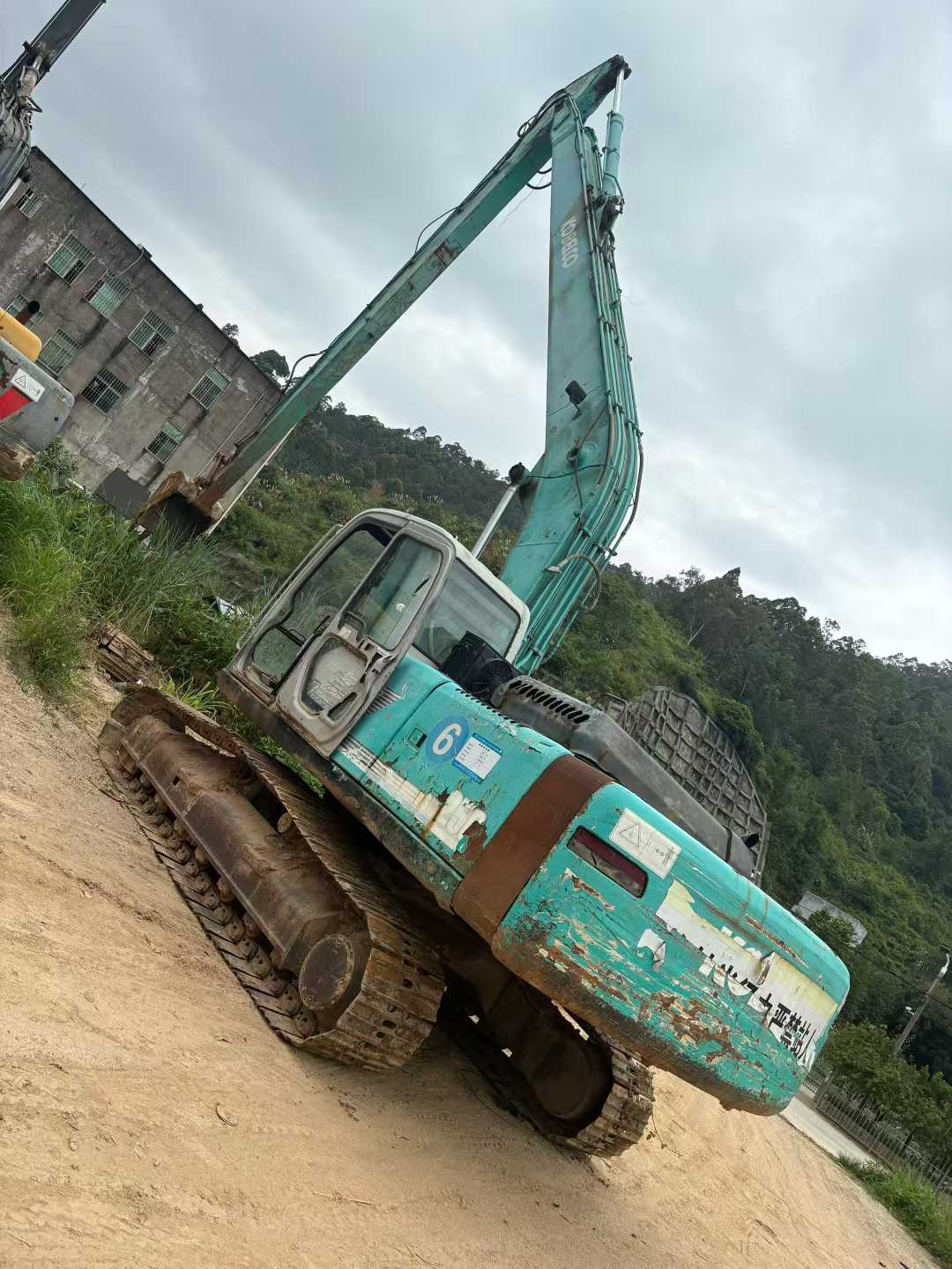 Used Kobelco SK230-6E Excavator 2016 Model / 2