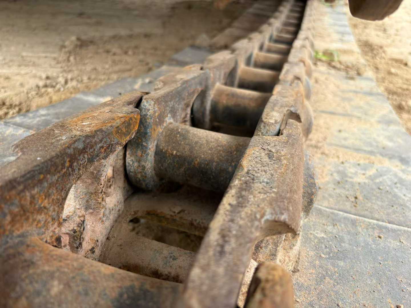 Used Kobelco SK230-6E Excavator 2016 Model / 7