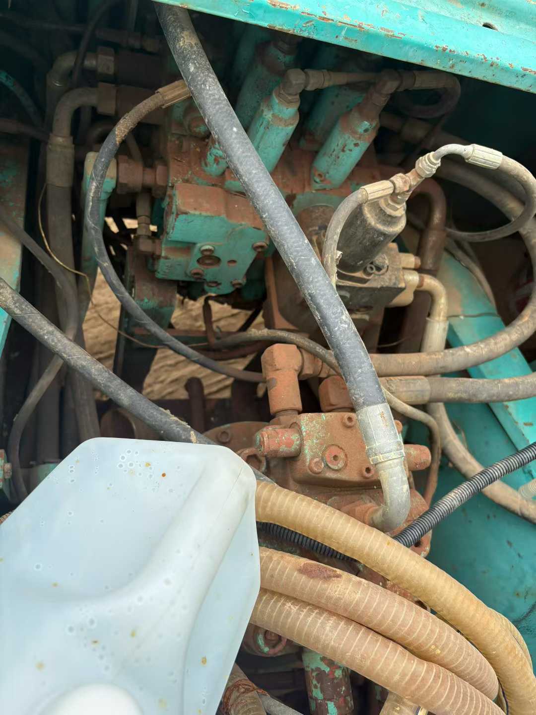 Used Kobelco SK230-6E Excavator 2016 Model / 3