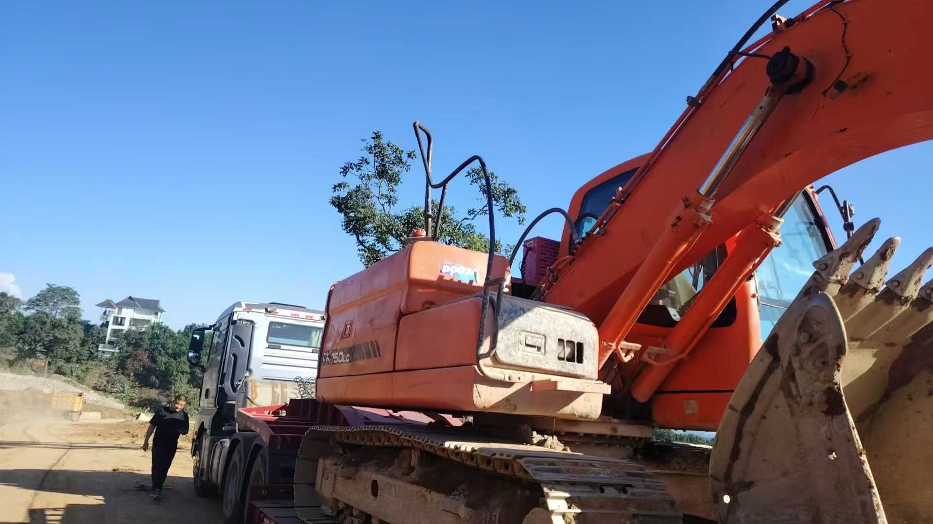 Used Doosan DX15 Excavator 2016 Model