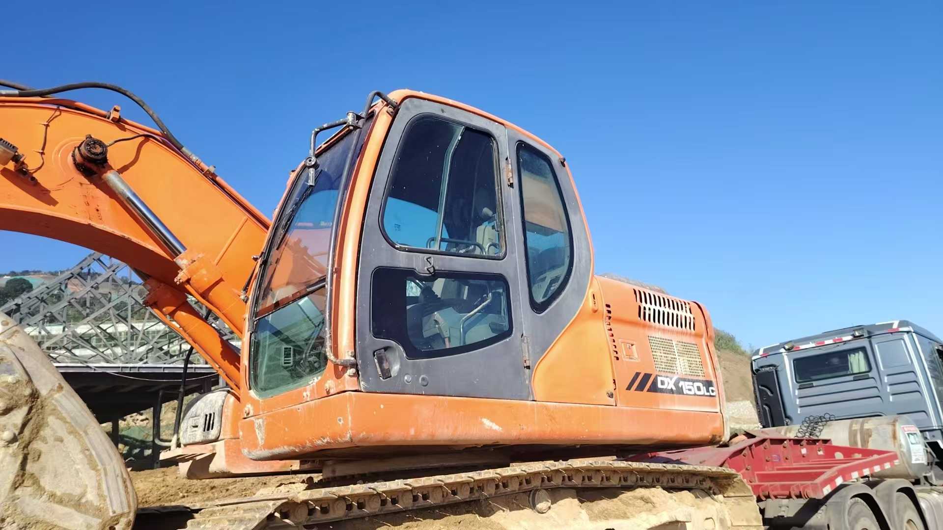 Used Doosan DX15 Excavator 2016 Model / 2