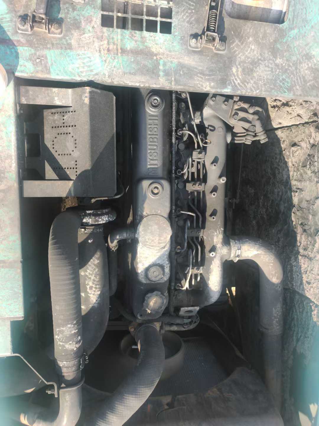 Used Kobelco SK200-6E Excavator 2016 Model / 2