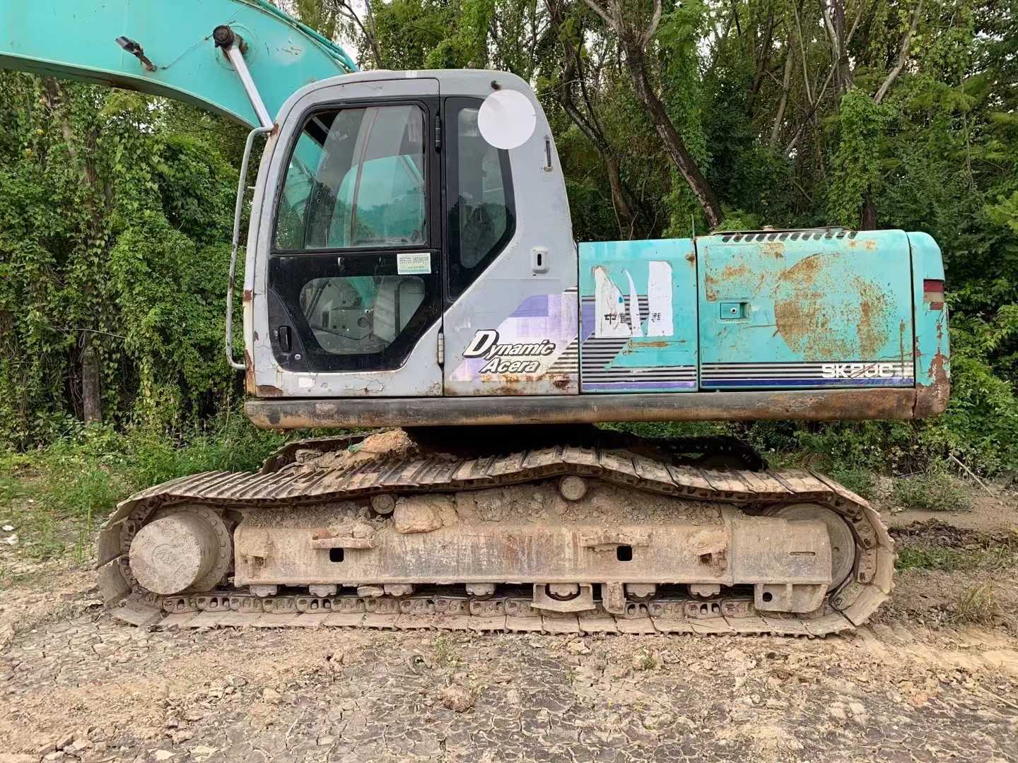 Used Kobelco SK200-6E Excavator 2016 Model / 4