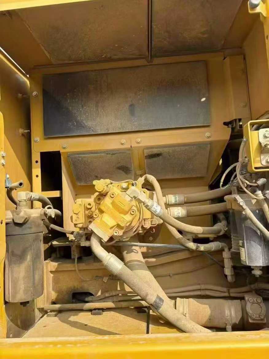 Used Caterpillar CT60 Excavator 2021 Model / 9