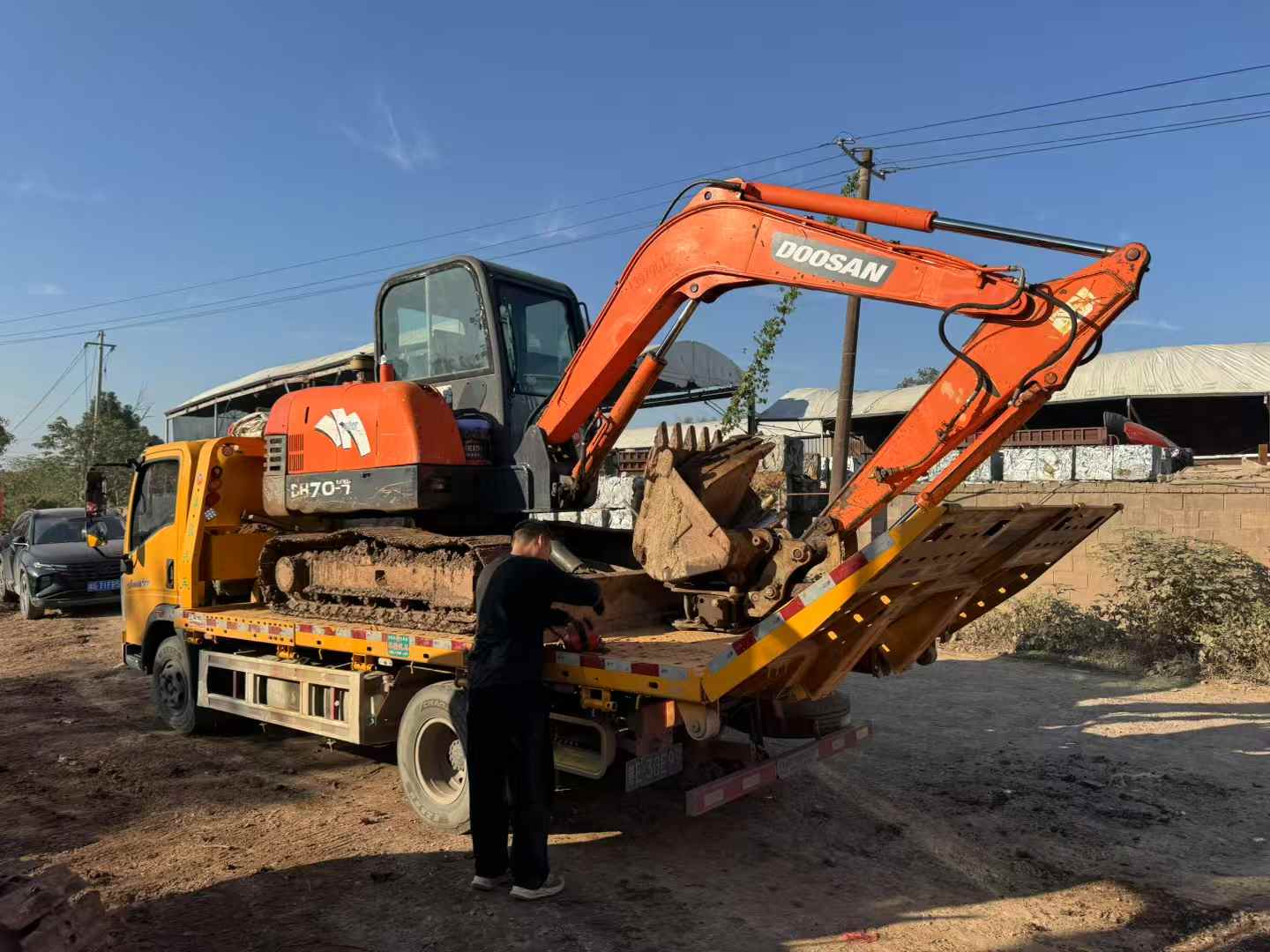 Used Doosan DX60 Excavator 2016 Model / 3