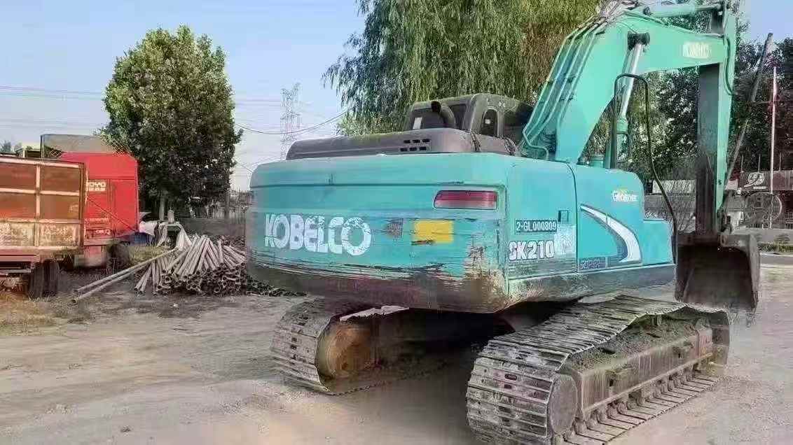 Used Kobelco SK200-8 Excavator 2016 Model / 6