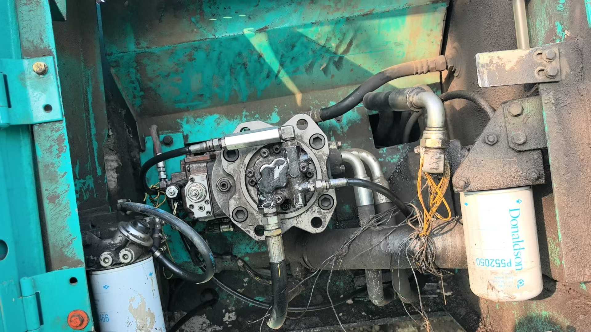 Used Kobelco SK200-11 Excavator 2016 Model / 8