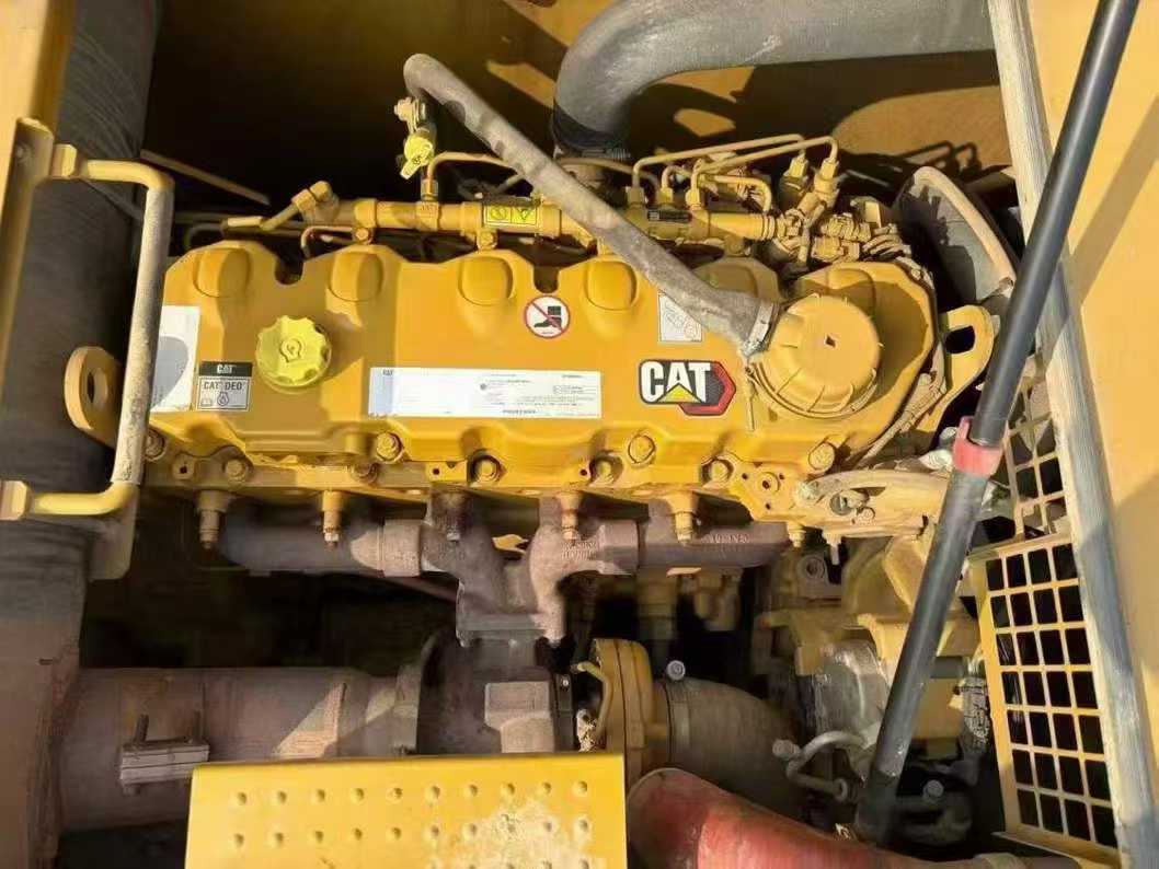 Used Caterpillar CT60 Excavator 2021 Model / 8