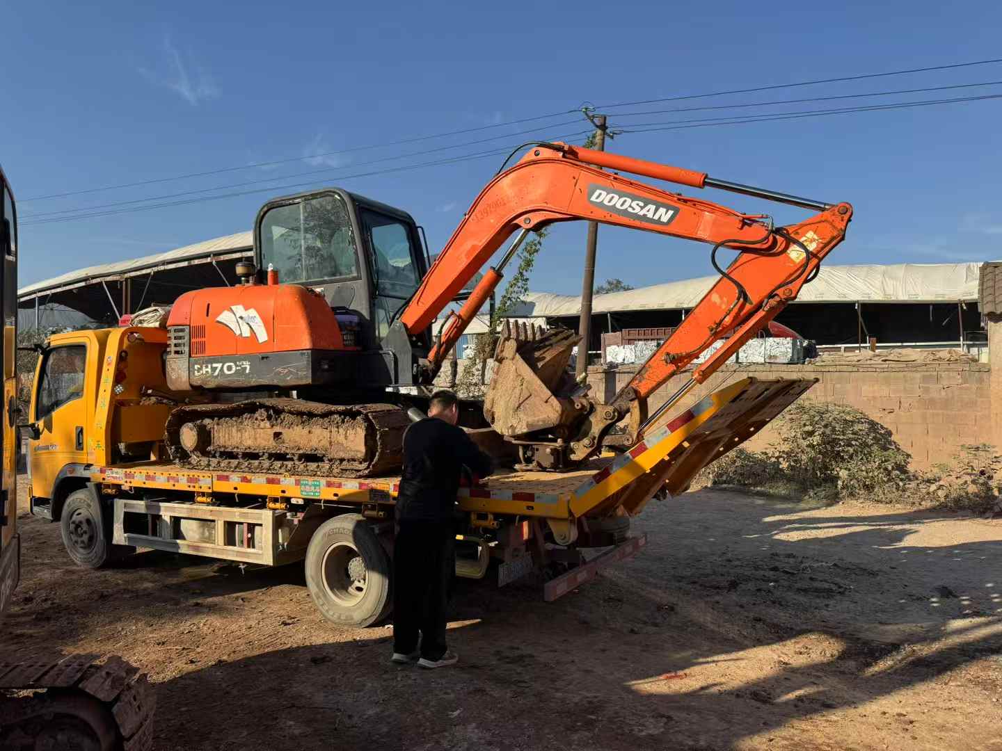 Used Doosan DX60 Excavator 2016 Model / 2