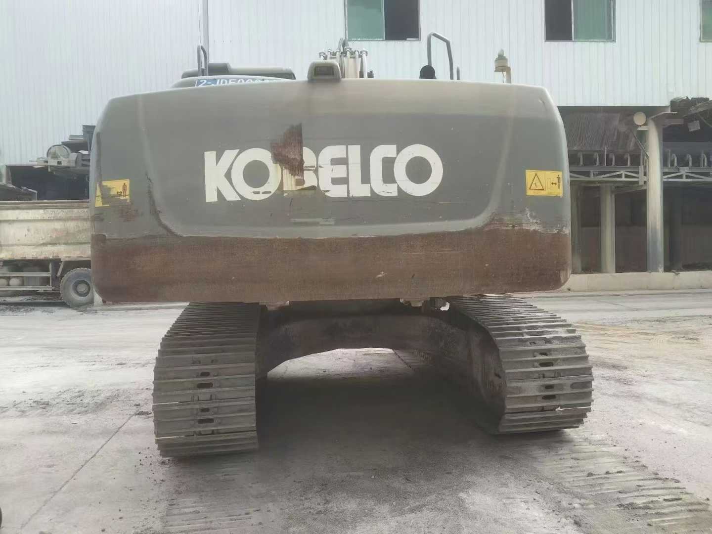 Used Kobelco SK200 Excavator 2016 Model / 9