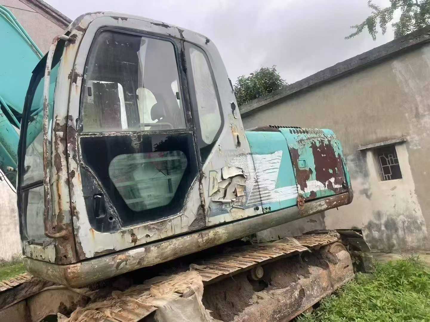 Used Kobelco SK200-6 Excavator 2016 Model