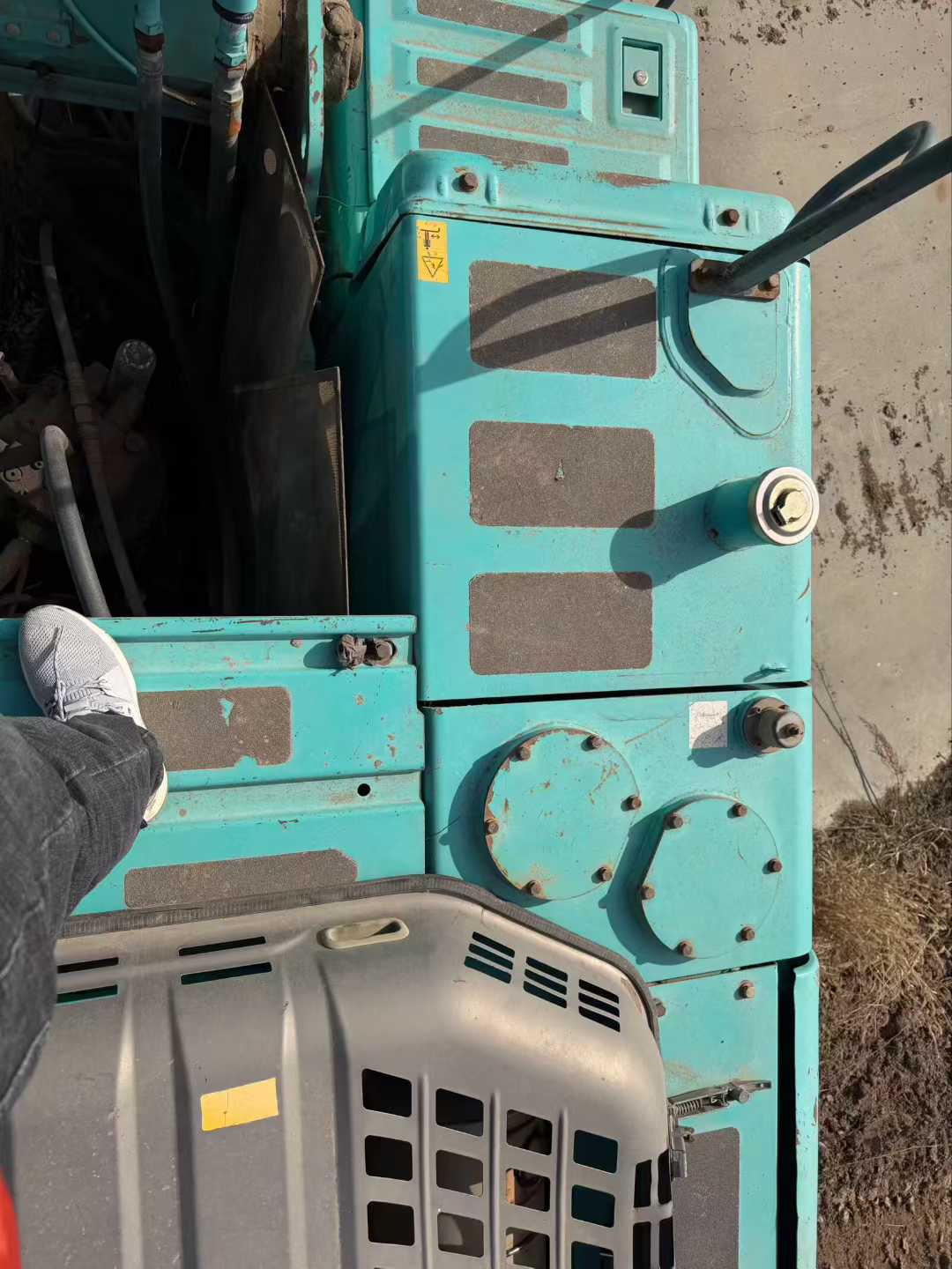 Used Kobelco SK200 Excavator 2016 Model / 4