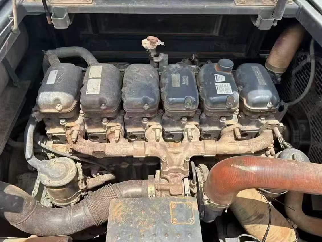 Used Doosan DX500 Excavator 2020 Model / 3