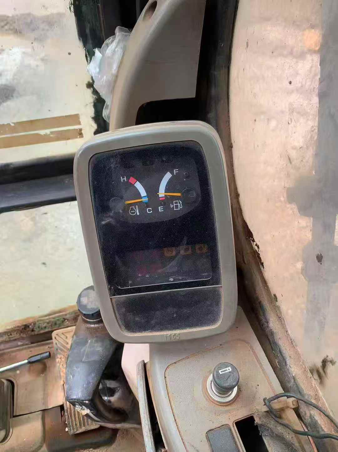 Used Kobelco SK70SR Excavator 2016 Model / 8