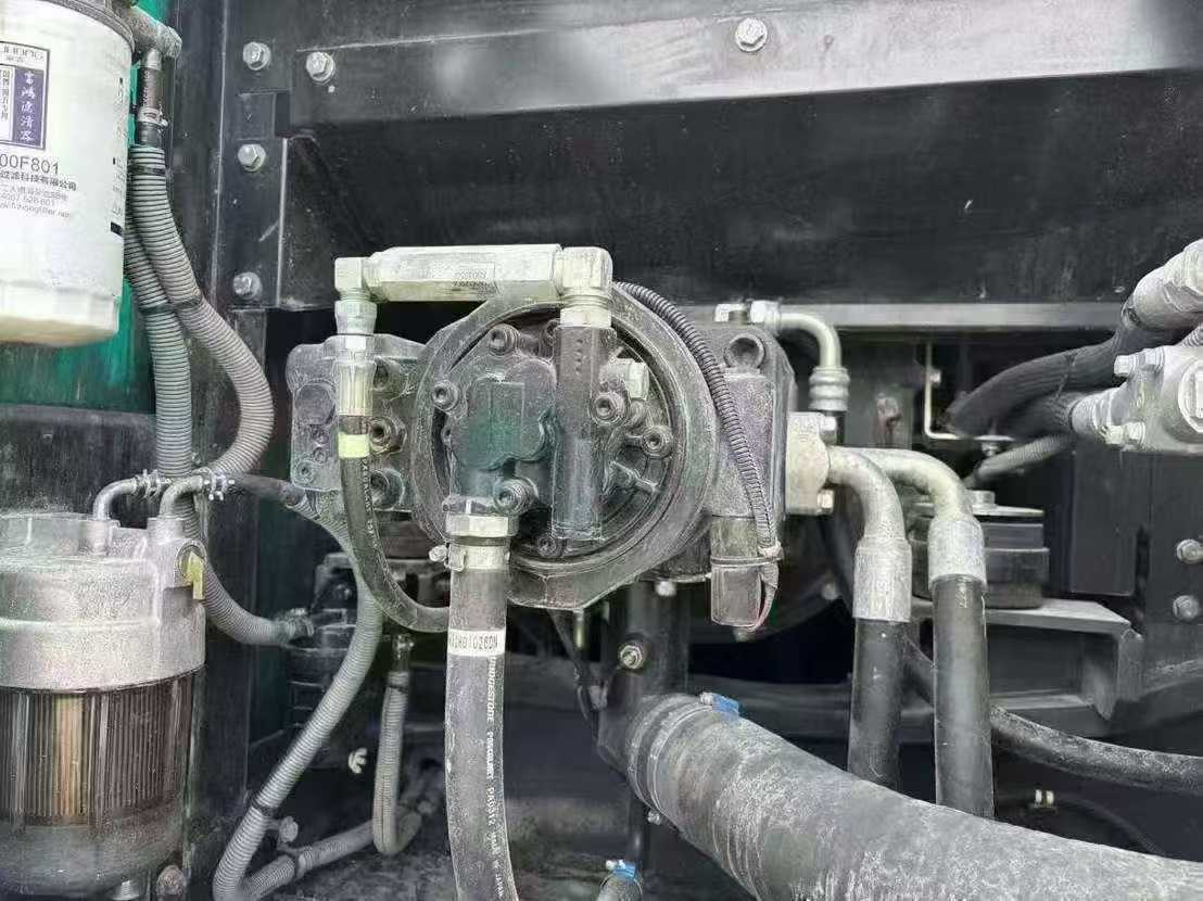 Used Kobelco SK200 Excavator 2022 Model / 9