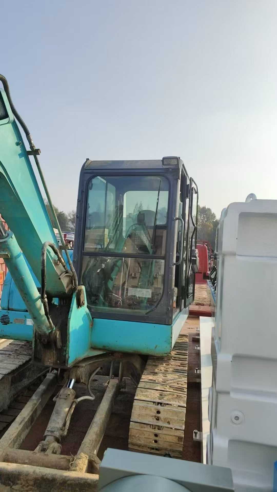 Used Kobelco SK60 Excavator 2016 Model / 2